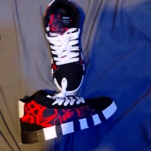 New Fashion Skater Shoe